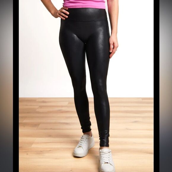 Spanx faux leather black leggings size L - Picture 2 of 5